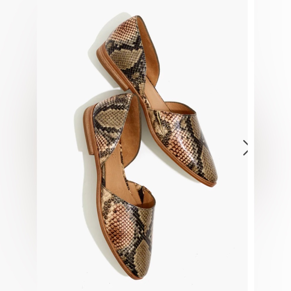 The Marisa d'Orsay Flat in Snake Embossed Leather size 7.5